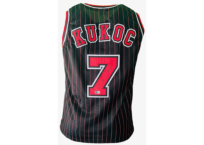 Toni Kukoc Signed Custom Black Pinstripe Basketball Jersey Beckett HOF 21 Insc