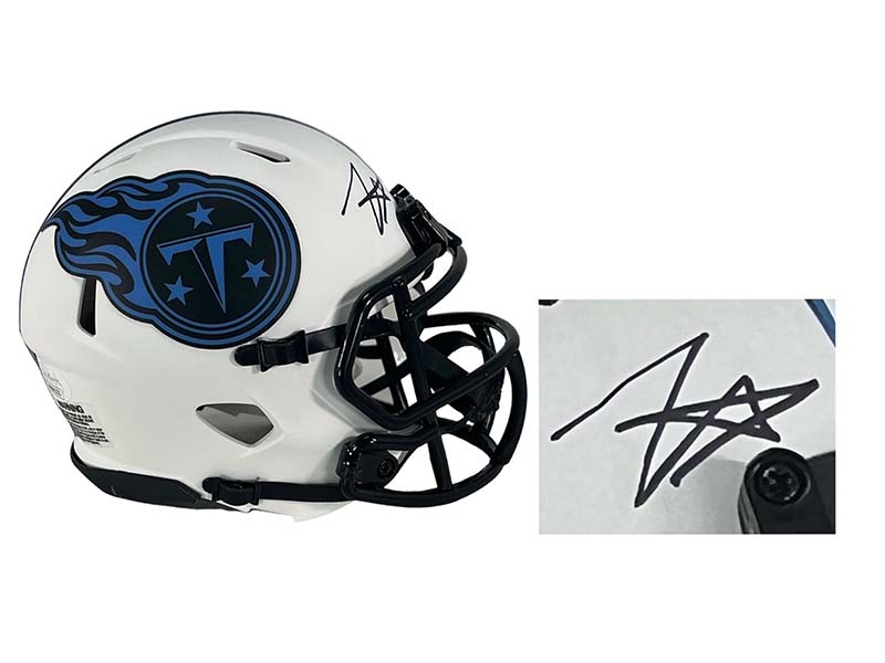 NFL Tennessee Titans Mini Helmet