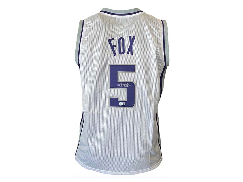 De'Aaron Fox Autographed Signed Sacramento White Basketball Jersey (Beckett)