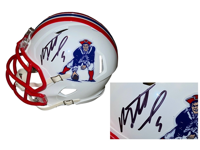 Matthew Judon signed New England Patriots football mini helmet