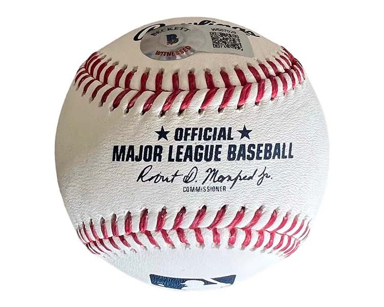 John Smoltz Autographed Official Major League Baseball (Beckett