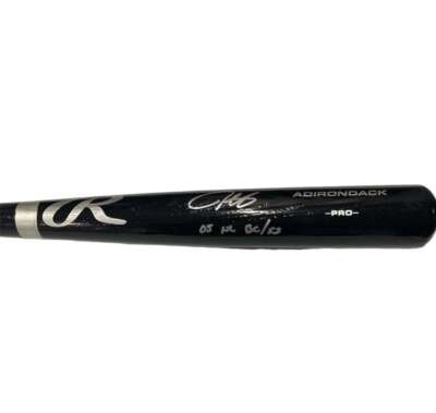 Derrek Lee Signed Auto Rawlings Black Bat w/ 05 NL BC/SS Beckett Witness BAS COA