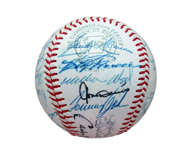 1968 Chicago White Sox Team Signed OAL Baseball (31) Wilhelm Aparicio HOF 193593