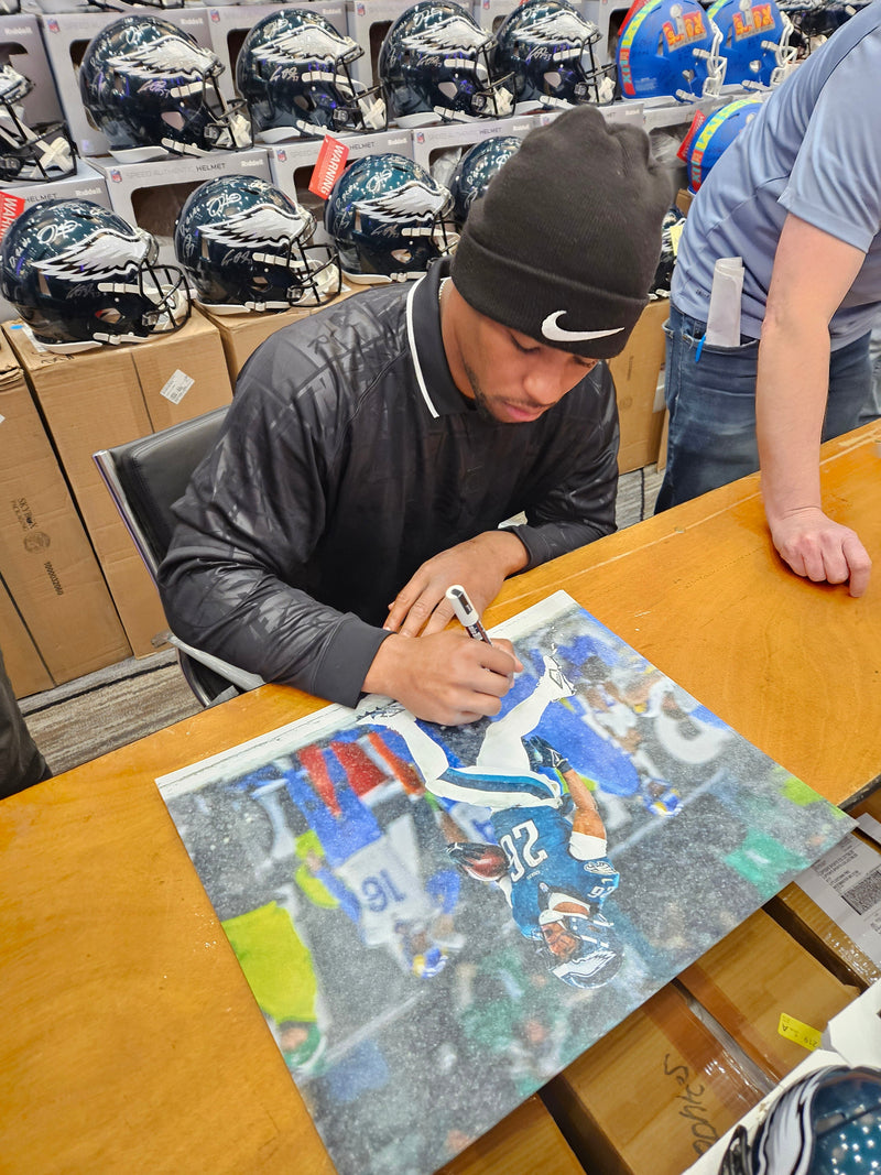 Saquon Barkley Signed/Autographed 16x20 Photo Philadelphia Eagles PSA/DNA 192780