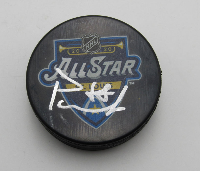 David Pastr_ák Signed/Auto 2020 All Star Hockey Puck Boston Bruins PSA 194262
