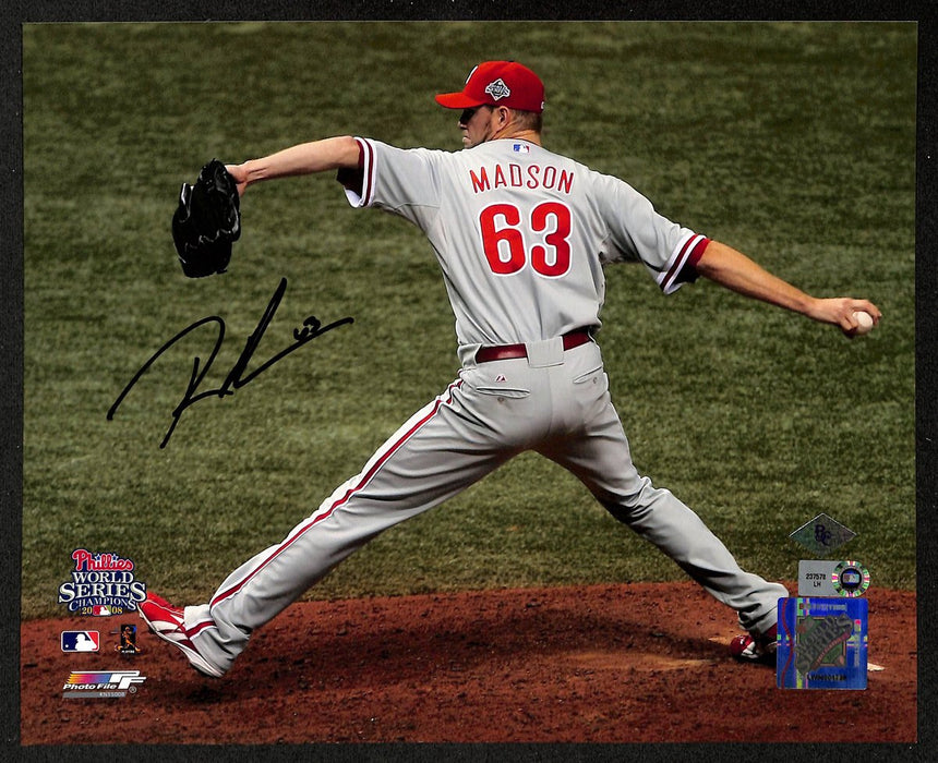 Ryan Madson Signed/Autographed 8x10 Photo Philadelphia Phillies MLB Holo 195913