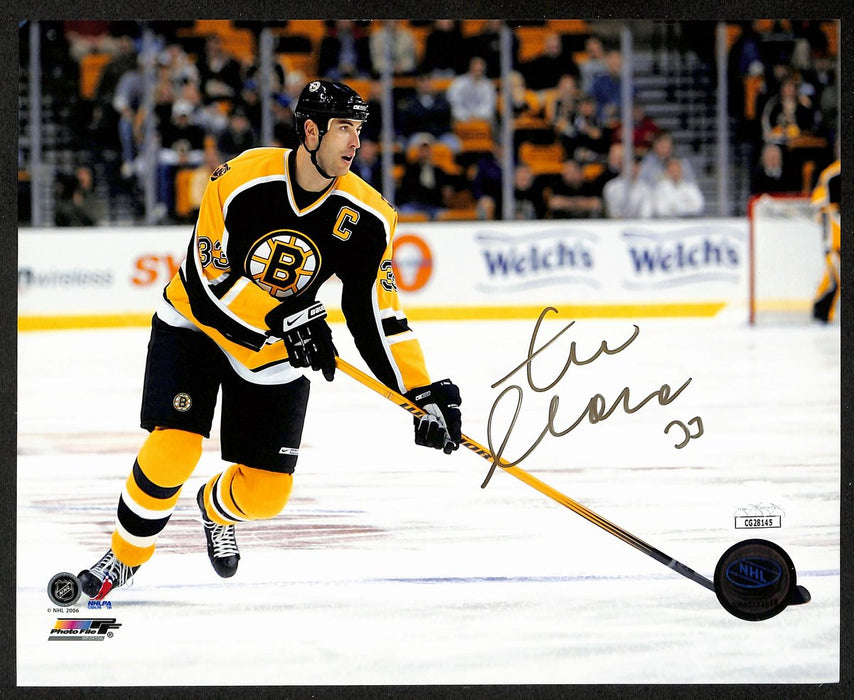 Zdeno Chara HOF Signed/Autographed 8x10 Photo Boston Bruins JSA 197077
