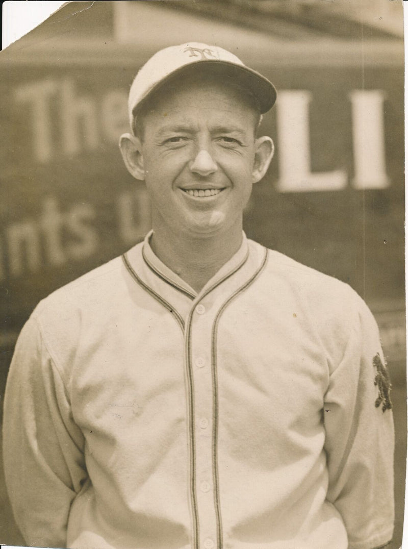 Larry Benton 8x10 B/W 1928 Press Wire Photo New York Giants