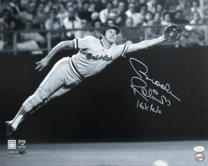 Brooks Robinson HOF Signed/Inscr 16x20 B/W Photo Baltimore Orioles JSA 190520