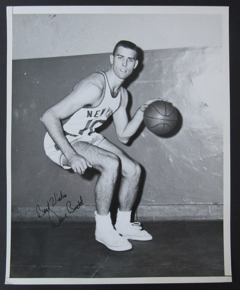 Dave Budd Signed/Inscribed 8x10 B/W Photo New York Knicks 189966
