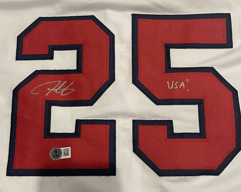 Derrek Lee Signed USA WBC Custom Jersey w/ USA! Beckett Witness BAS COA
