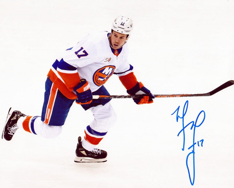 Matt Martin Signed Autographed New York Islanders 8x10 Photo LSCM COA #1