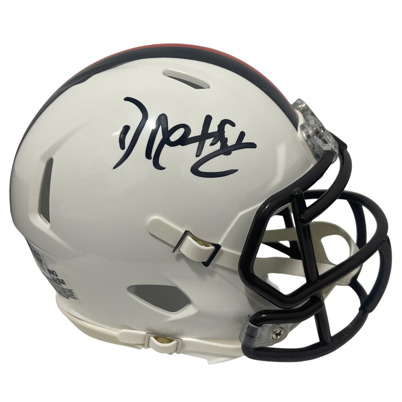 David Njoku Signed Browns Alt White Mini Helmet Beckett Witness BAS COA