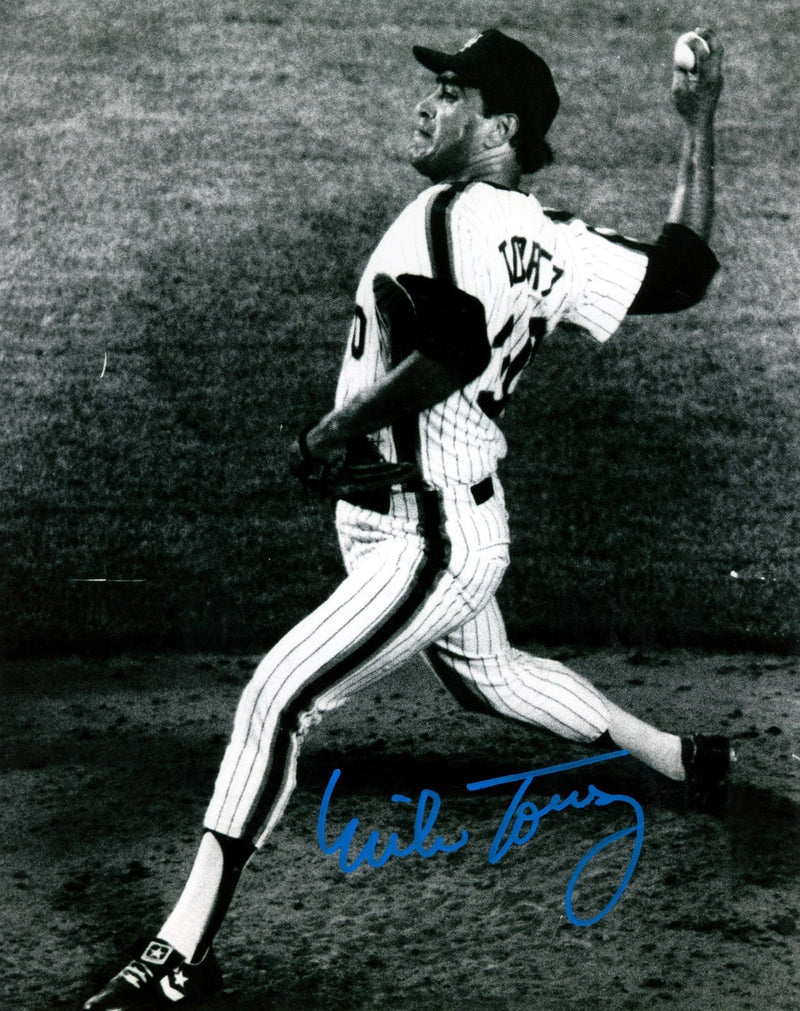 Mike Torrez Signed Autographed New York Mets 8x10 Photo LSCM COA #3