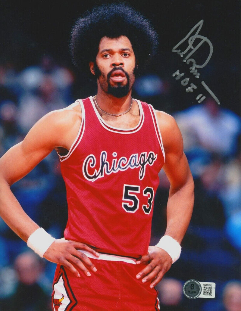 Artis Gilmore Signed Chicago Bulls 8x10 Photo w/ HOF 11 Beckett Wit BAS COA #2