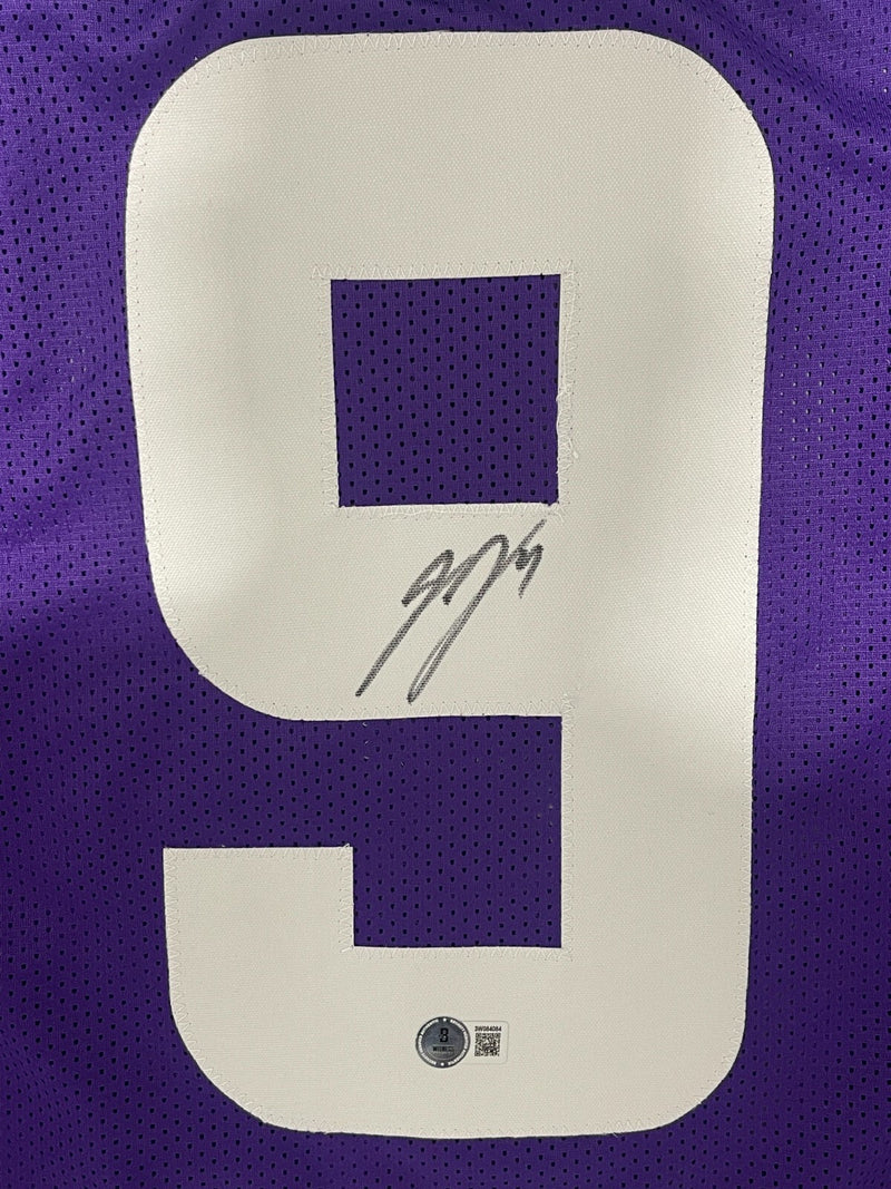 J.J. McCarthy Signed Minnesota Vikings Custom Jersey Beckett Witness BAS COA