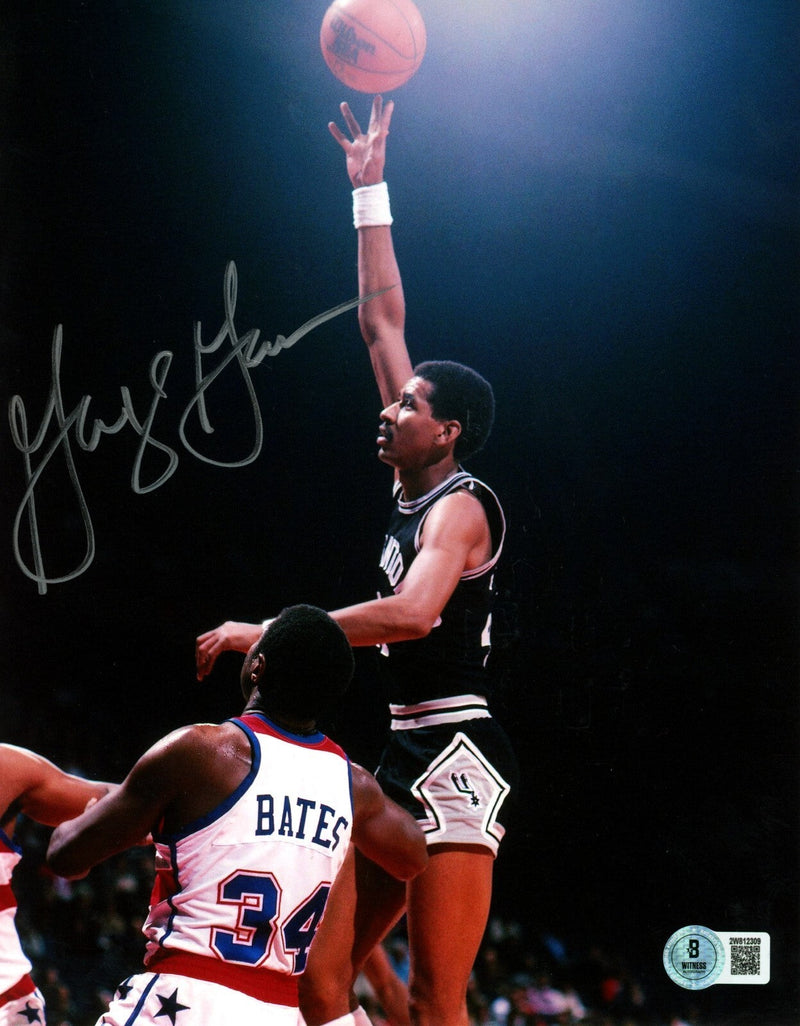 George Gervin Signed San Antonio Spurs 8x10 Photo Beckett Witness BAS COA #1