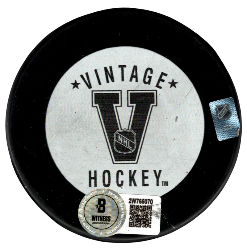Michel Goulet Signed Quebec Nordiques Puck w/ HOF 98 Beckett Witness BAS COA