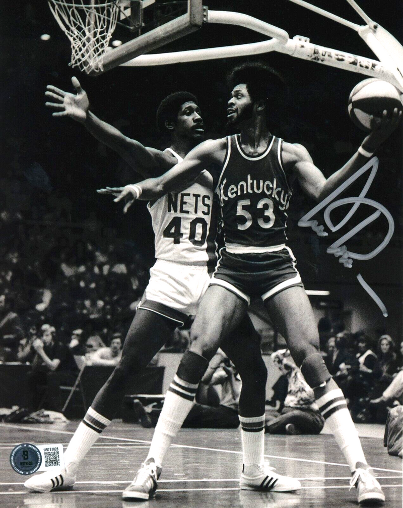 Artis Gilmore Signed Kentucky Wildcats 8x10 Photo Beckett Witness BAS COA #3