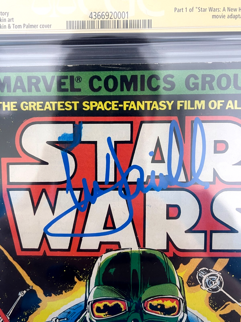 Mark Hamill Signed Autographed Marvel Star Wars #1 July 1977 Newsstand CGC 6.5