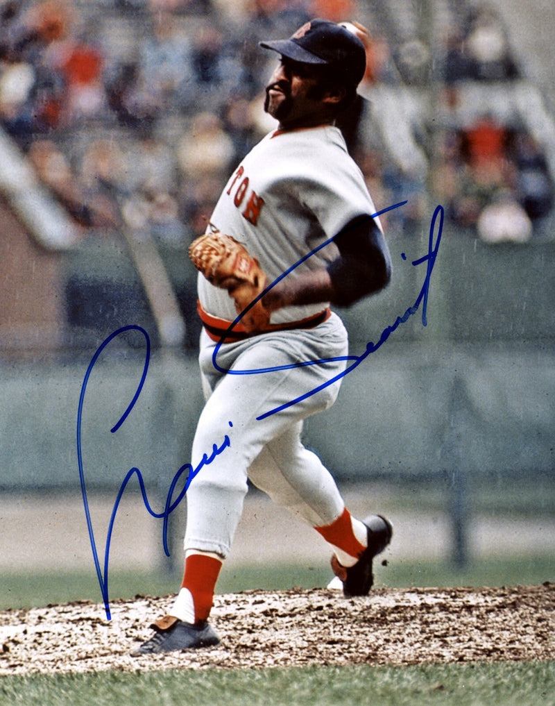 Luis Tiant Signed Autographed Boston Red Sox 8x10 Photo LSCM COA