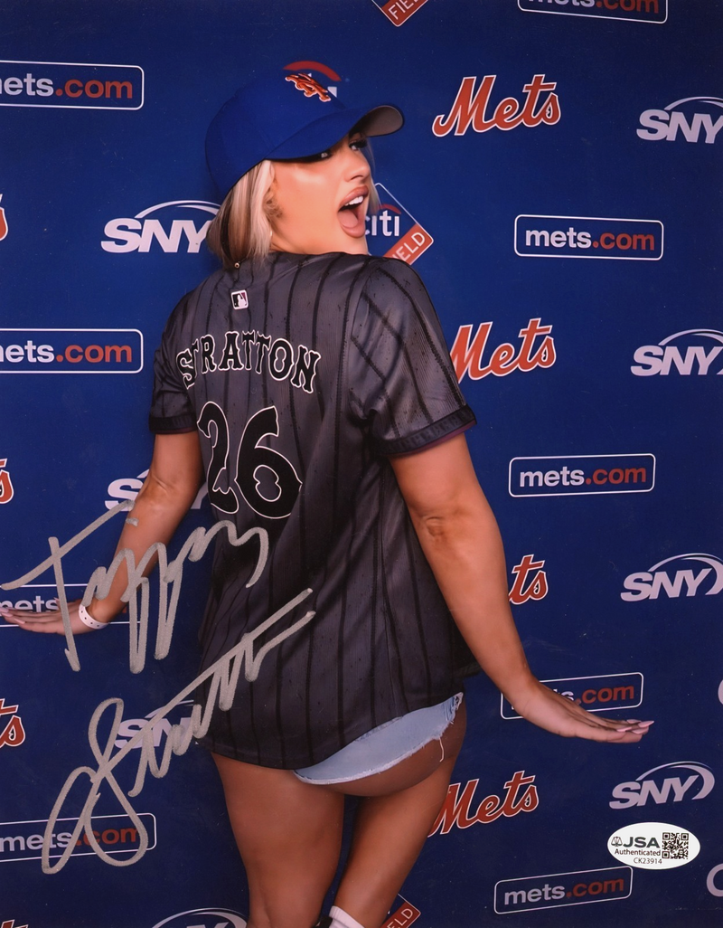Tiffany Stratton Signed Autographed WWE 8x10 New York Mets Photo JSA COA #2