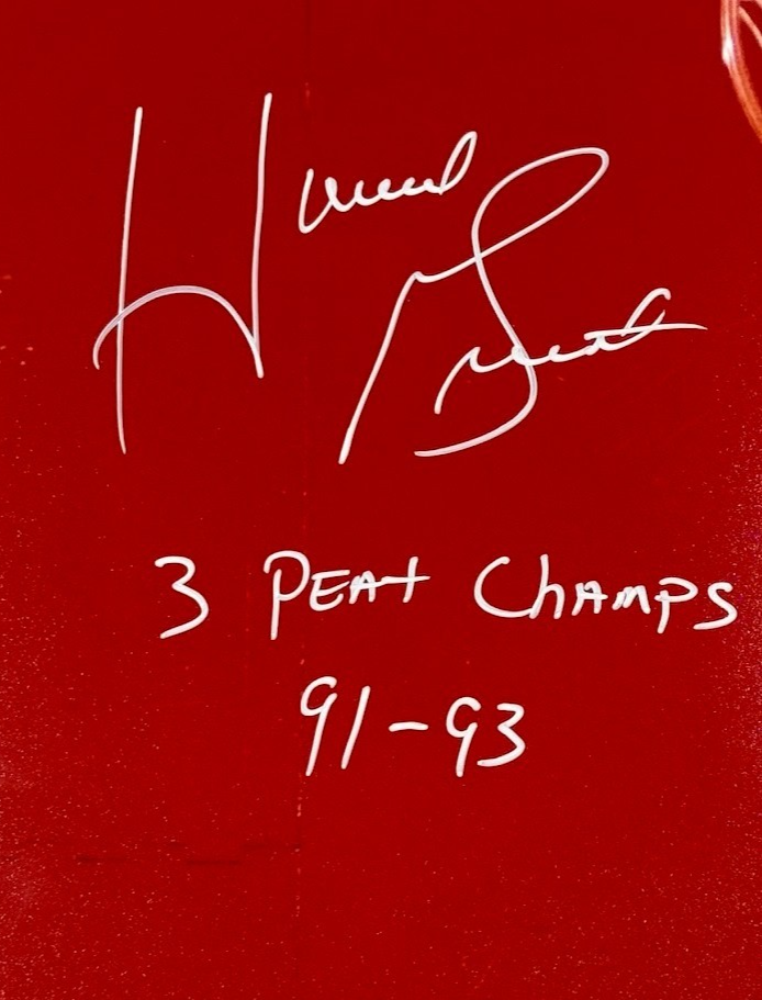 Horace Grant Signed Chicago Bulls 16x20 Photo w/ 3 Peat 91-93 JSA WITNESS COA