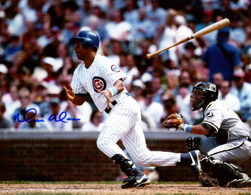 Moises Alou Signed Autographed Chicago Cubs 8x10 Photo LSCM COA #1