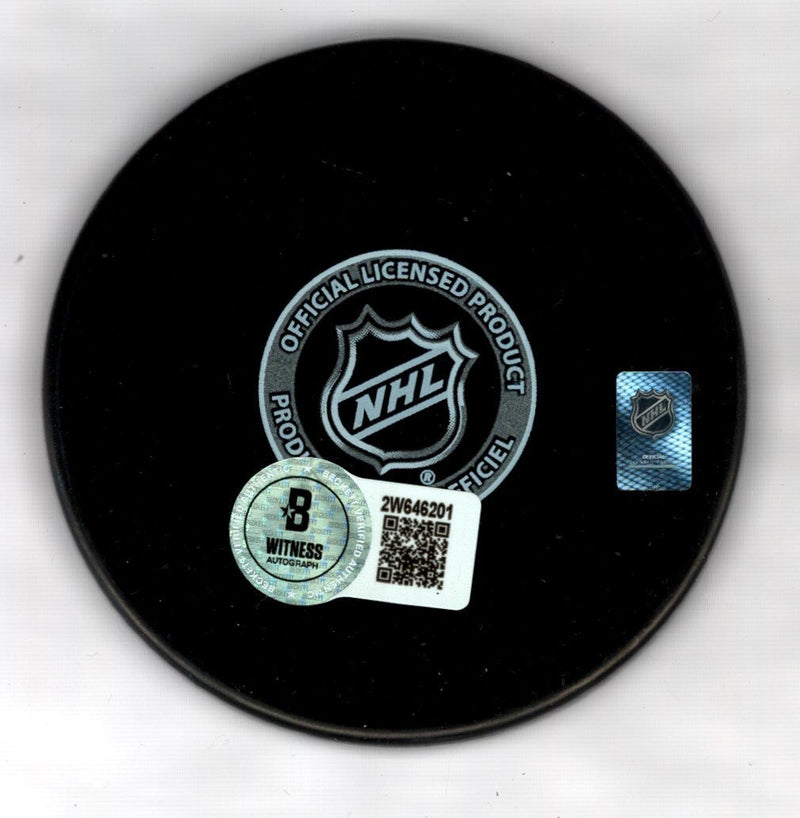 Tim Thomas Signed Auto Boston Bruins Puck w/ 09 , 11 Vezina Beckett Wit. BAS COA