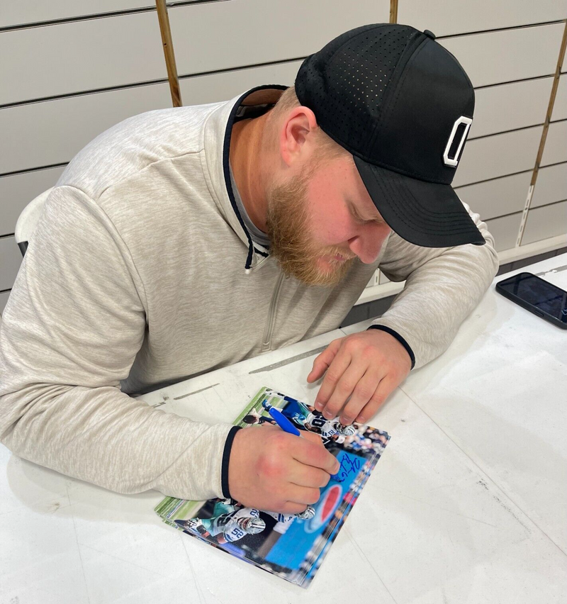 Tyler Biadasz Signed Dallas Cowboys 8x10 Photo Beckett Witness BAS COA #1