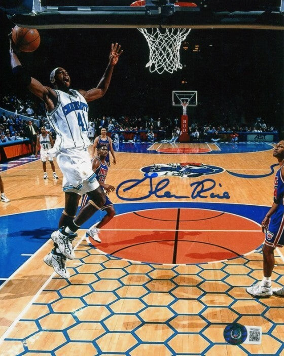 Glen Rice Signed Autographed Hornets 8x10 Photo Beckett Witness BAS COA #1