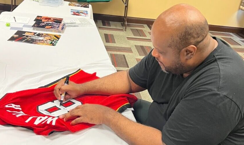 Antoine Walker Signed Miami Heat Custom Jersey w/ 06 Champs Beckett W BAS COA