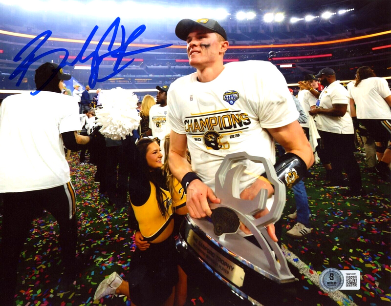 Brady Cook Signed Missouri Tigers 8x10 Photo Beckett Witness BAS COA #1