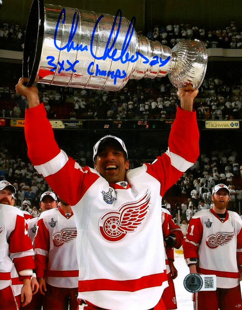 Chris Chelios Signed Red Wings 8x10 Photo w/ 3x SC Champs Beckett Wit BAS COA