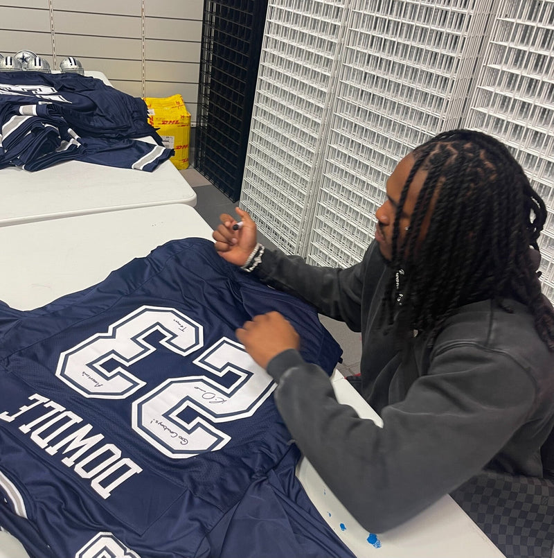 Rico Dowdle Signed Dallas Cowboys Custom Jersey w/ 2 Insc Beckett W BAS COA