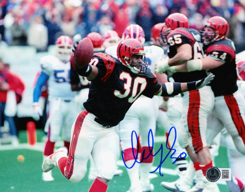 Ickey Woods Signed Cincinnati Bengals 8x10 Photo Beckett Witness BAS COA #2