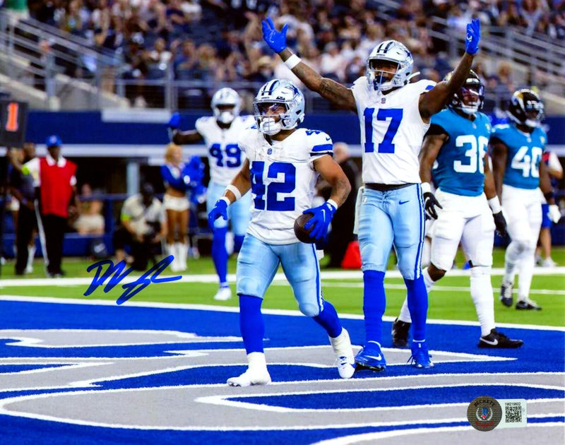 Deuce Vaughn Signed Dallas Cowboys 8x10 Photo Beckett Witness BAS COA #2