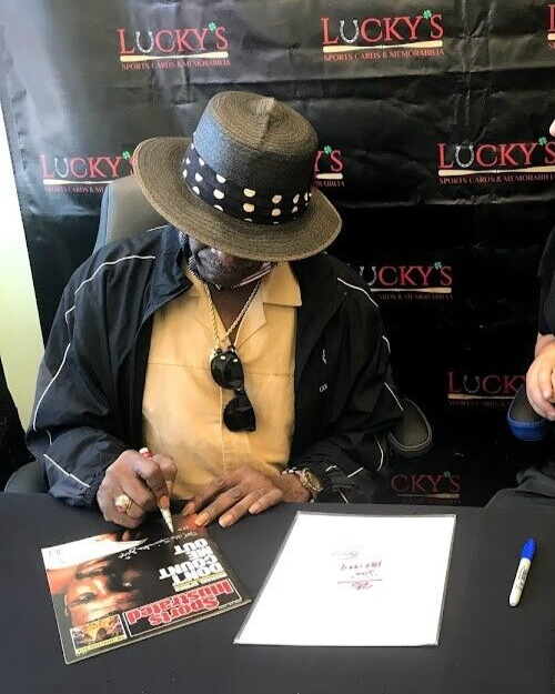 Michael Spinks Jinx Signed Auto Sports Illustrated "HOF 1994" JSA COA 6/20/88 L