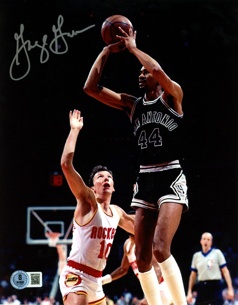 George Gervin Signed San Antonio Spurs 8x10 Photo Beckett Witness BAS COA #1
