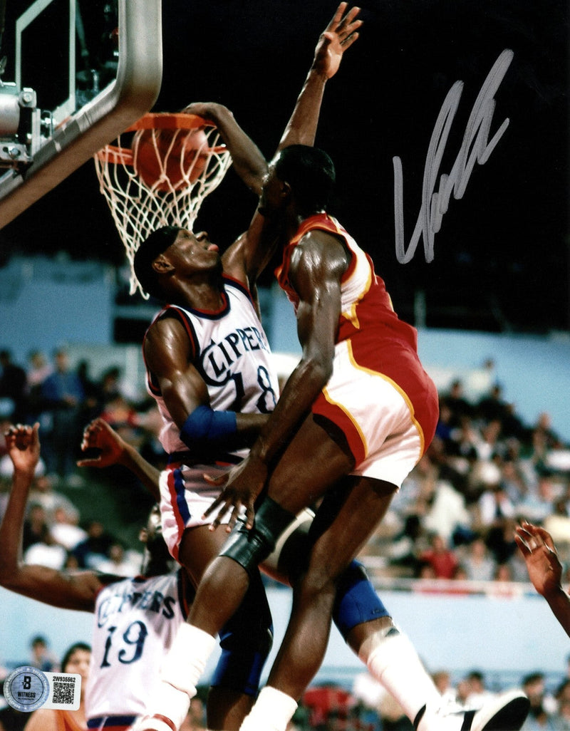 Dominique Wilkins Signed Atlanta Hawks 8x10 Photo Beckett Witness BAS COA #2