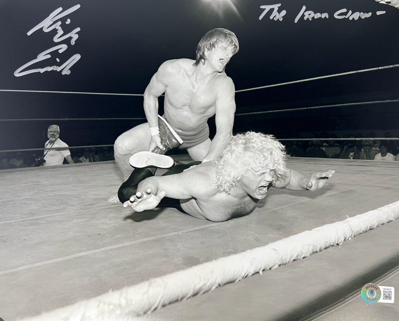 Kevin Von Erich Signed Autographed Auto 11x14 Photo w/ The Claw Beckett BAS COA