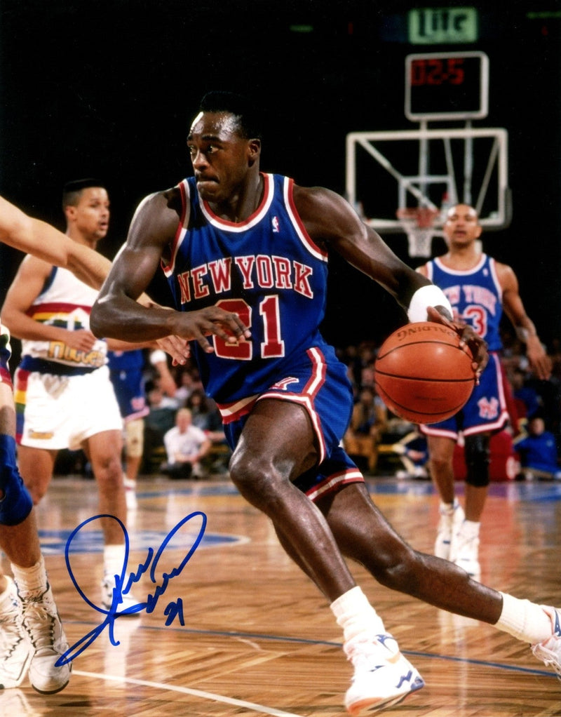 Gerald Wilkins Signed Autographed New York Knicks 8x10 Photo  LSCM COA #1