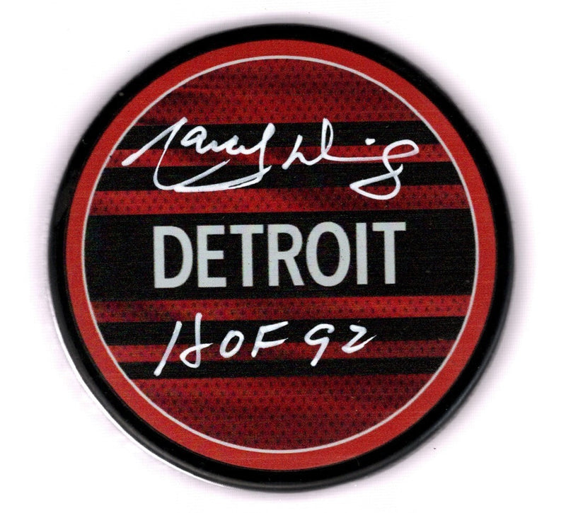 Marcel Dionne Signed Detroit Red Wings Reverse Retro Puck HOF 92 Beckett BAS COA