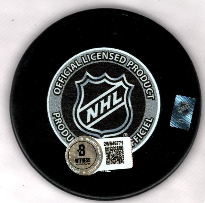 Tim Thomas Signed 2011 Stanley Cup Puck w/ Conn Smythe Beckett Witness BAS COA