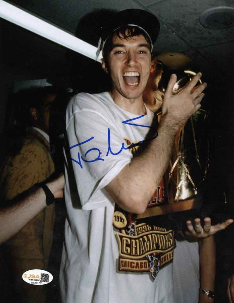 Toni Kukoc Signed Autographed Chicago Bulls 8x10 Photo JSA WITNESS COA #3
