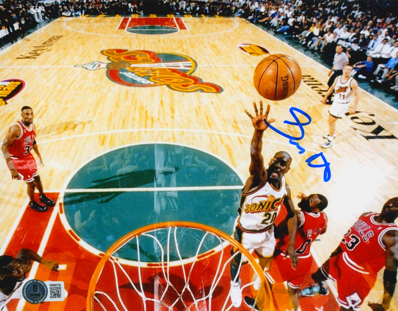 Gary Payton Signed Seattle Supersonics 8x10 Photo Beckett Witness BAS COA #3