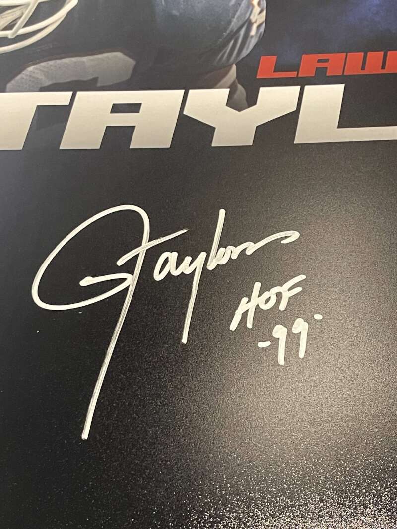 Lawrence Taylor Signed Auto 16x20 Photo Comp LE /56 PSA COA HOF 99 Giants