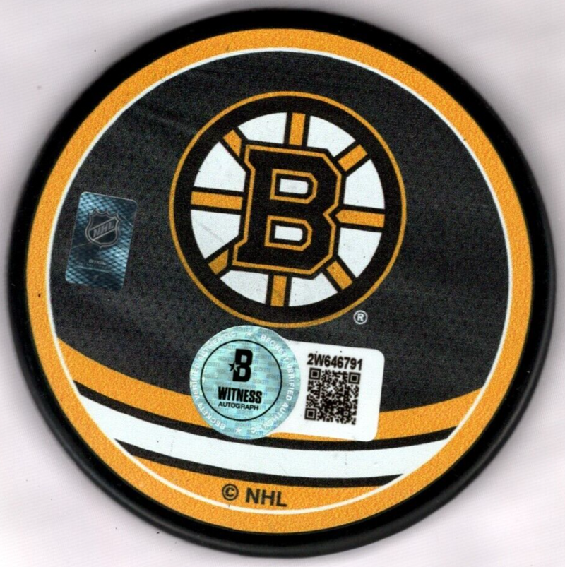 Tim Thomas Signed Bruins Reverse Retro Puck w/ 09 11 Vezina Beckett Wit BAS COA