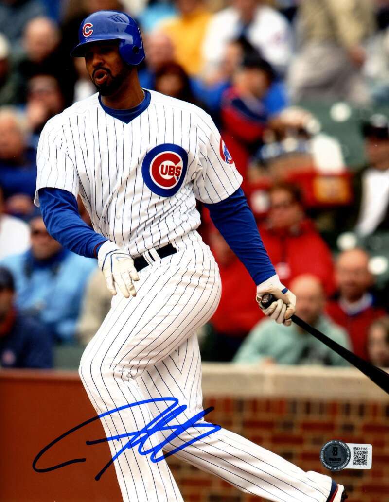 Derrek Lee Signed Chicago Cubs 8x10 Photo Beckett Witness BAS COA #2
