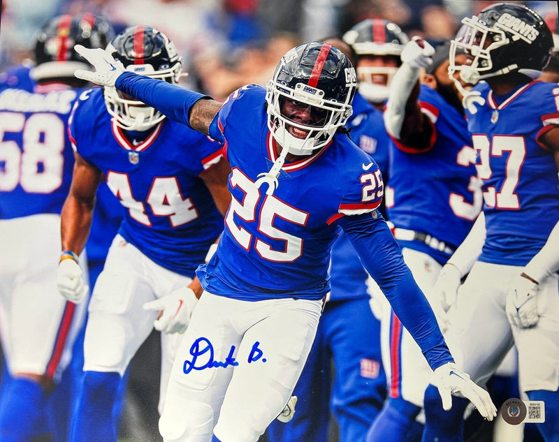 Deonte Banks Signed New York Giants 11x14 Photo Beckett Witness BAS COA